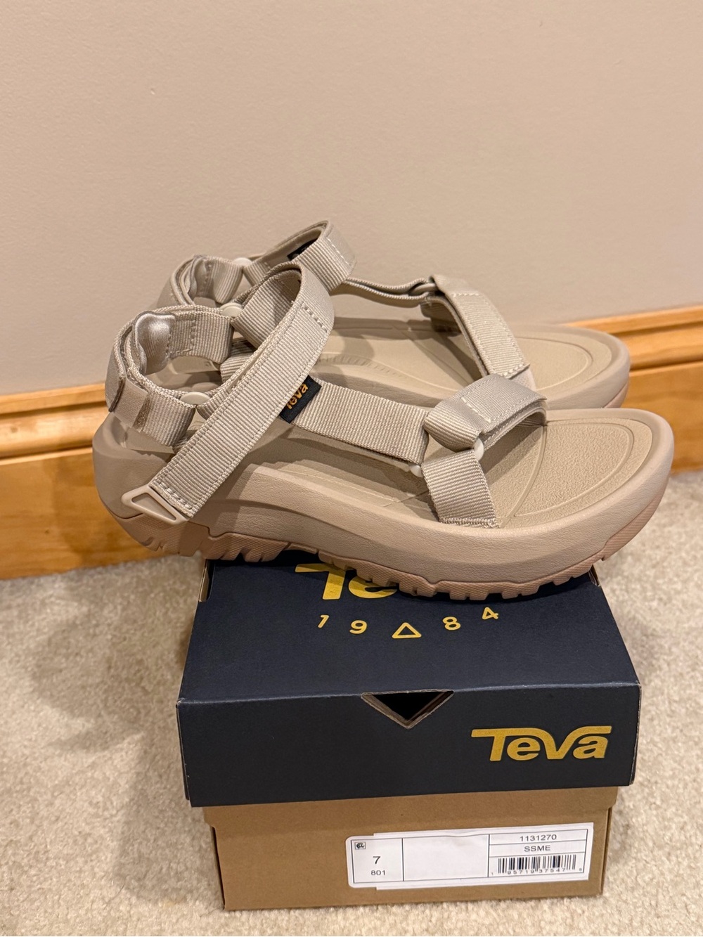 Brand NEW In Box TEVA HURRICANE XLT2 AMPSOLE WOMEN SANDALS SESAME size 7